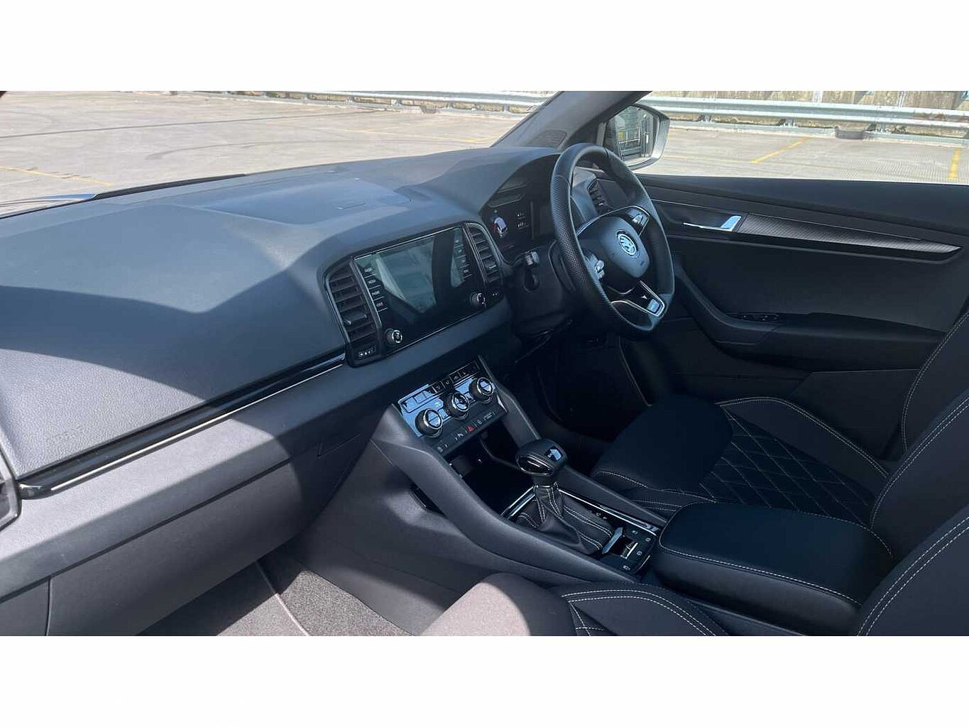 SKODA Karoq SUV 1.5 TSI (150ps) SportLine ACT