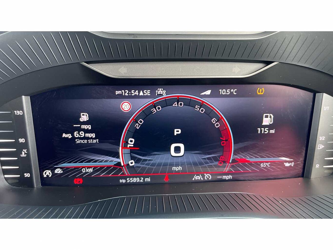 SKODA Karoq SUV 1.5 TSI (150ps) SportLine ACT