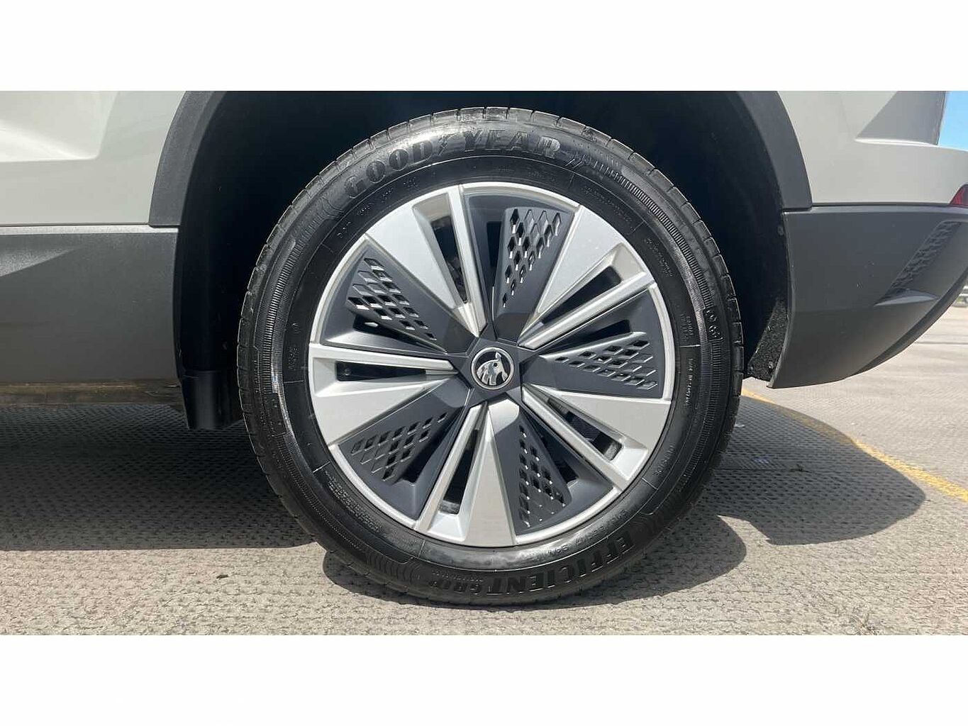 SKODA KAROQ 1.5 TSI SE Drive 5dr DSG
