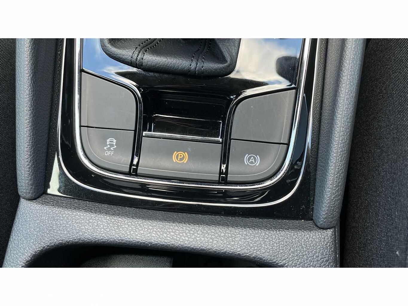 SKODA KAROQ 1.5 TSI SE Drive 5dr DSG