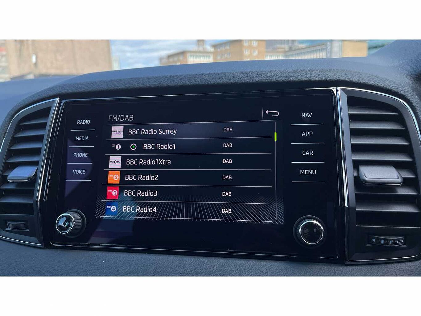 SKODA KAROQ 1.5 TSI SE Drive 5dr DSG