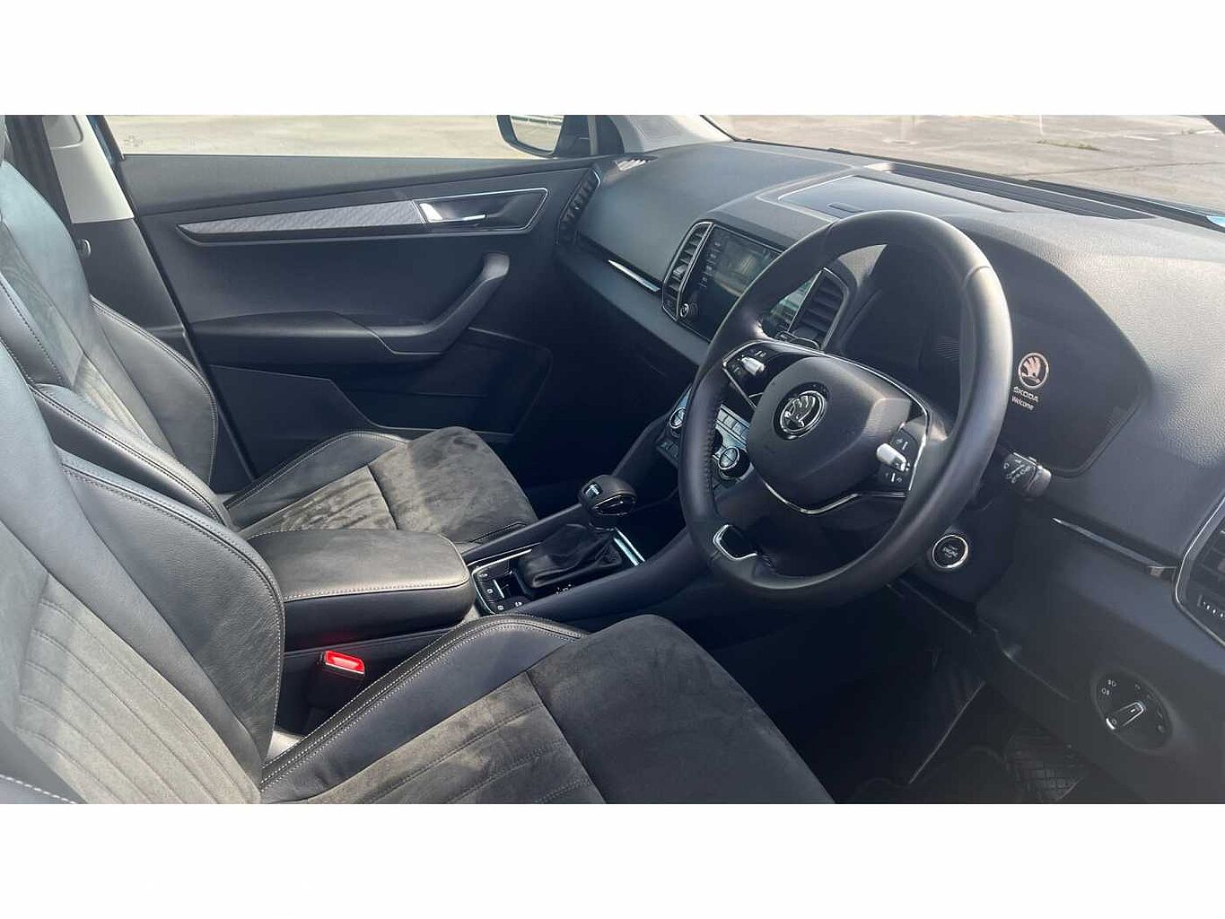 SKODA Karoq SUV 1.5 TSI (150ps) SE L ACT DSG