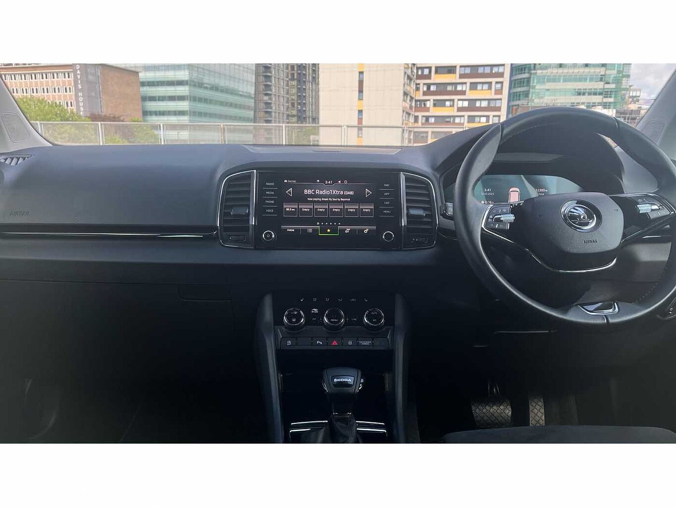 SKODA Karoq SUV 1.5 TSI (150ps) SE L ACT DSG